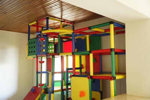 QUADRO jungle gym